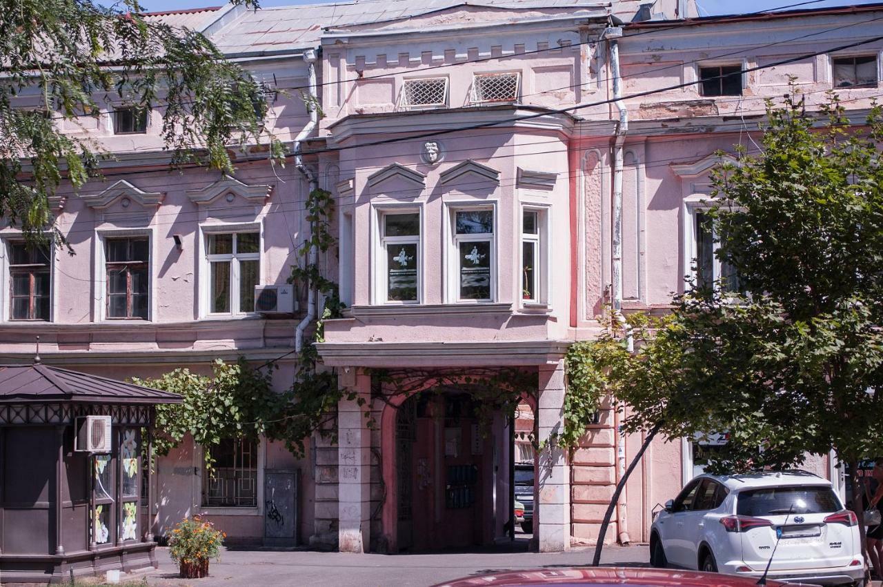 Flat in the city center Odesa Exterior photo